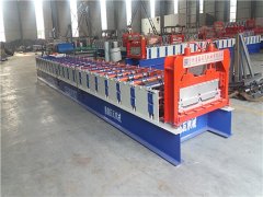 浩鑫机械现货供应全自动820 型彩钢角驰压瓦机